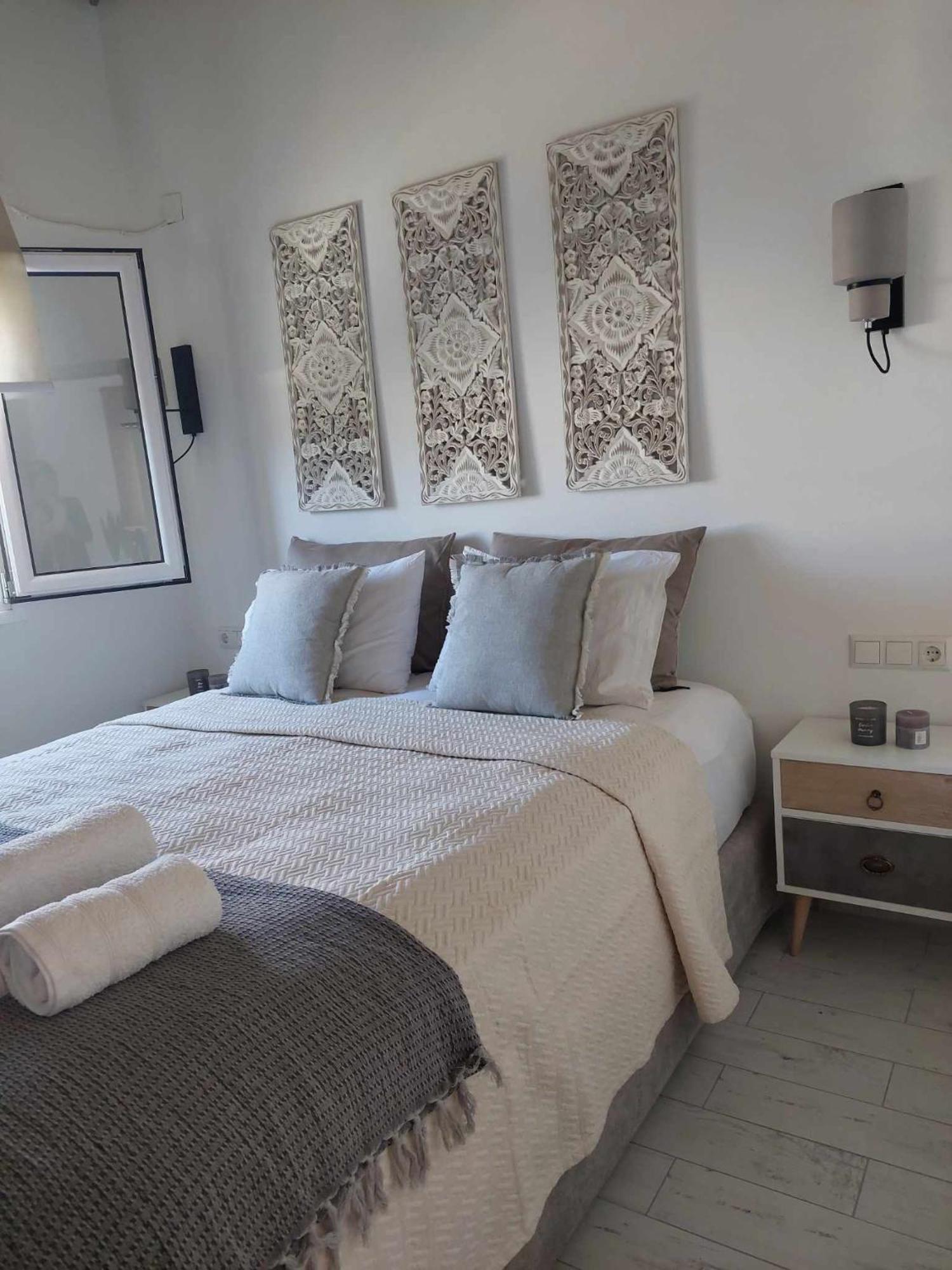 Maya Apartments, Modern And Convenient Apartments With Private Parking Skiathos Exterior foto