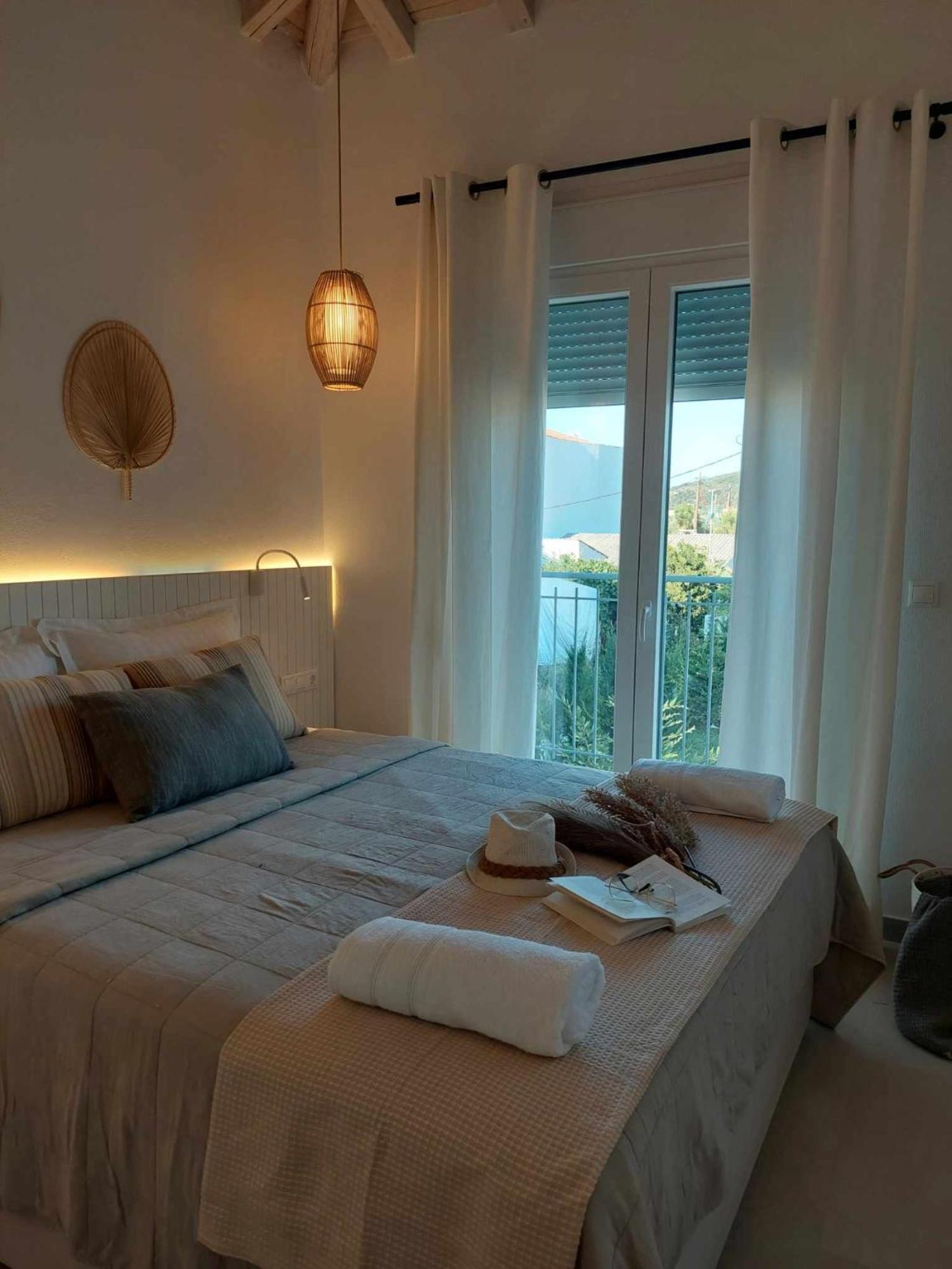 Maya Apartments, Modern And Convenient Apartments With Private Parking Skiathos Exterior foto