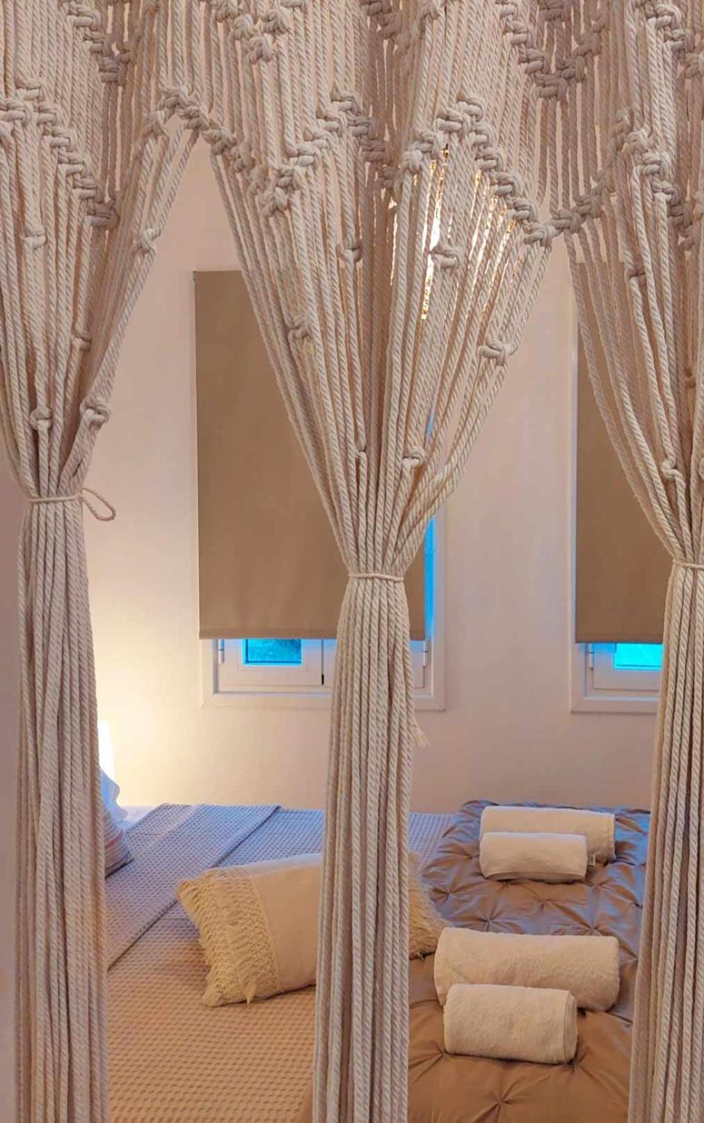 Maya Apartments, Modern And Convenient Apartments With Private Parking Skiathos Exterior foto