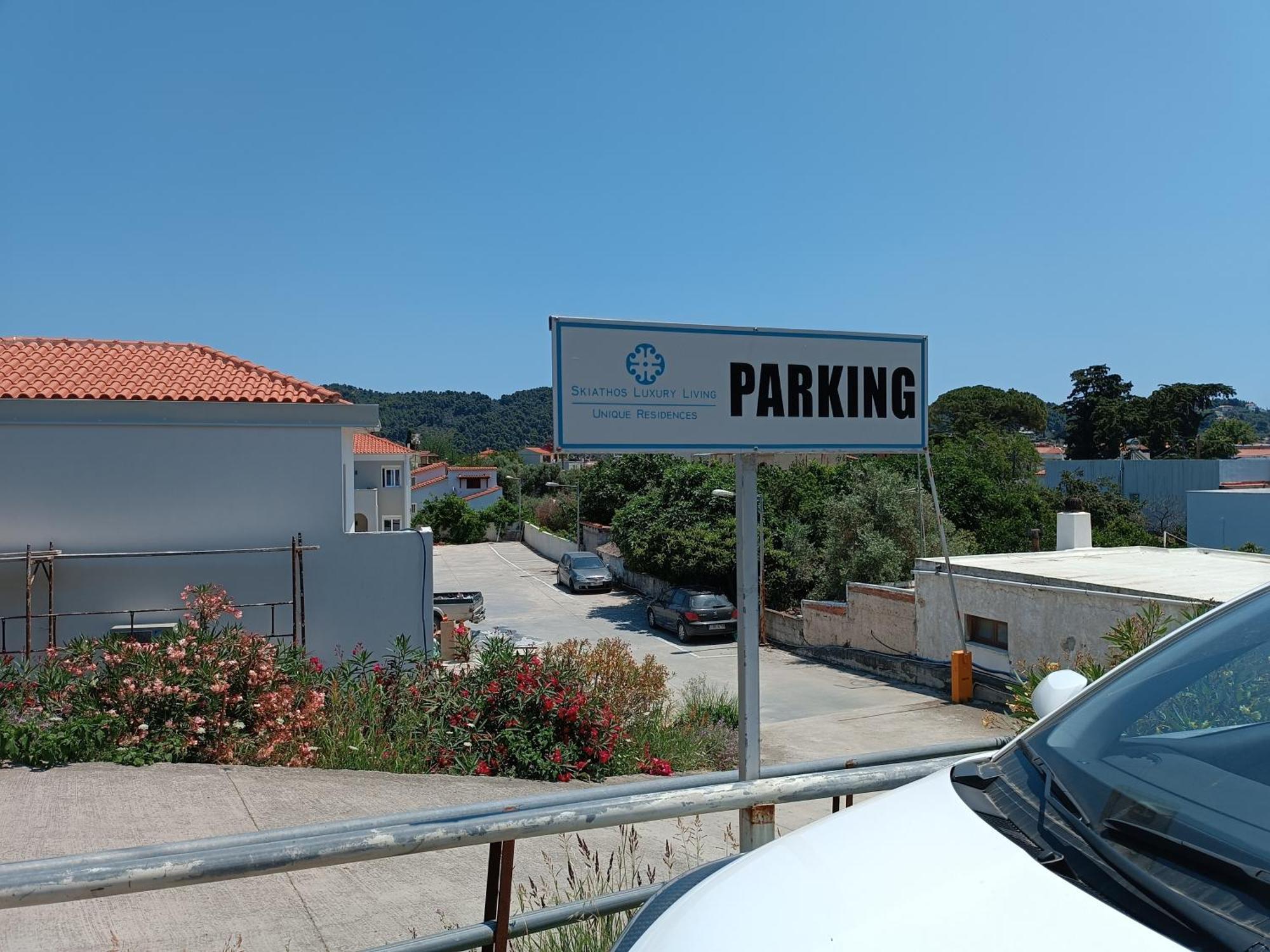 Maya Apartments, Modern And Convenient Apartments With Private Parking Skiathos Exterior foto